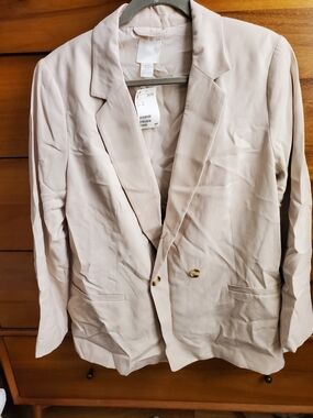 NWT H&M US 12 Light Beige/Cream Double-Breasted Women's Blazer
